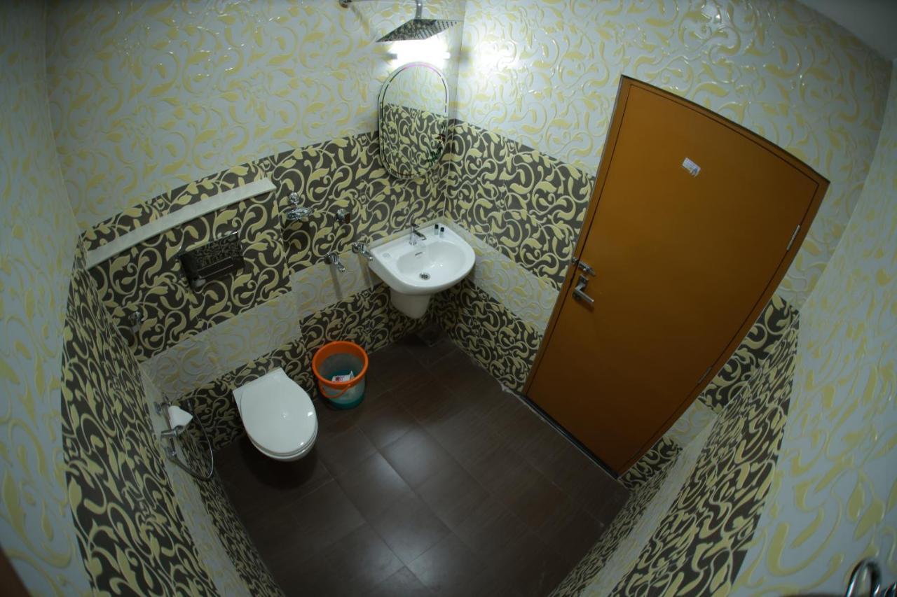 Malavikas Black Beach Resort Varkala Εξωτερικό φωτογραφία